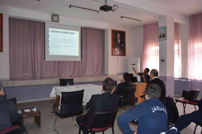 Selendi’de ZEKA tarafından desteklenen İHA1 eğitimi başladı