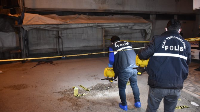 Silahlı saldırıda ağır yaralanan kişi hastanede öldü