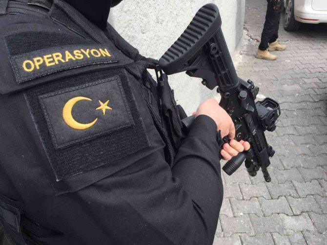 Gündüz vakti torbacılara operasyon