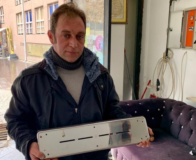 Plakaların asıl düşme sebebi dikkatsiz araç kullanımı