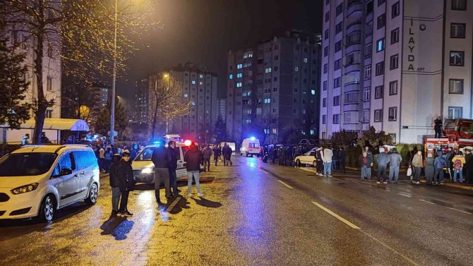 Sinir krizi geçiren şahıs evini ateşe verdi