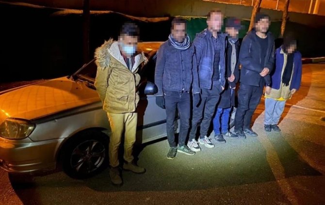 Türkiye’ye kaçak yollarla giren 6 yabancı yakalandı