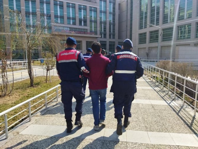 Aranması olan 14 kişi tutuklandı