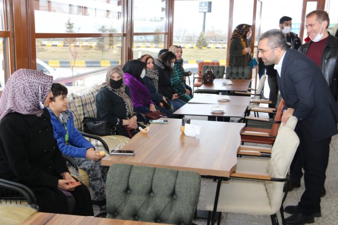 Bölgenin ilk ‘Glütensiz Kafesi’ görücüye çıktı