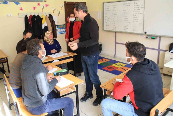 Bu eğitimle işitme engellilerin hayatları kolaylaşıyor