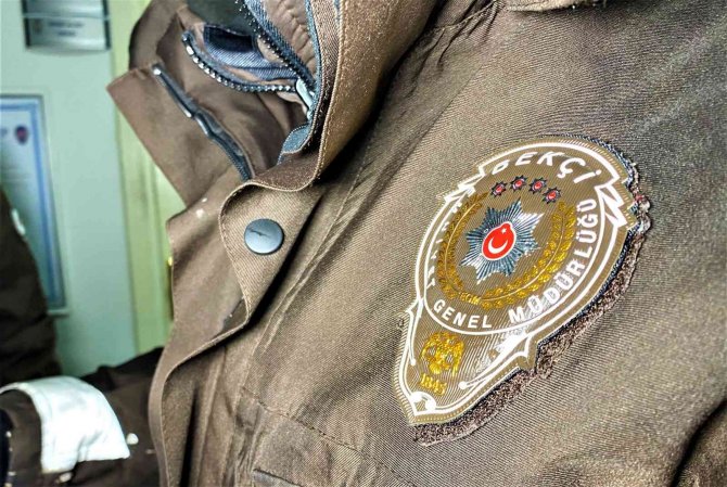 Gece kartalları şüphesinde haklı çıktı yarı otomatik tüfek ele geçirildi