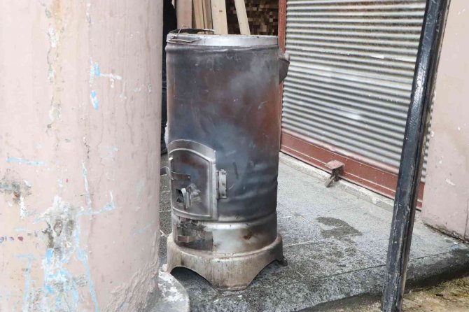 Kereste işletmesinde yangın paniği