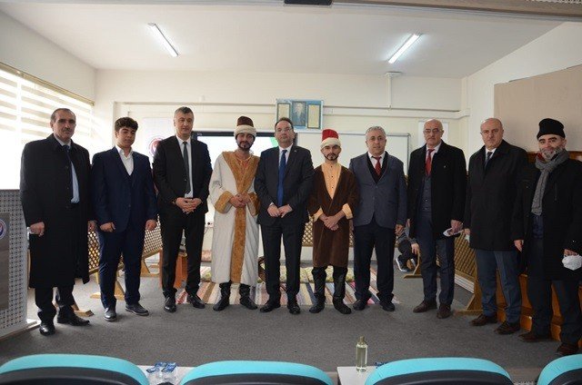 Öğrencilerden "İmam Gazali" sunumu