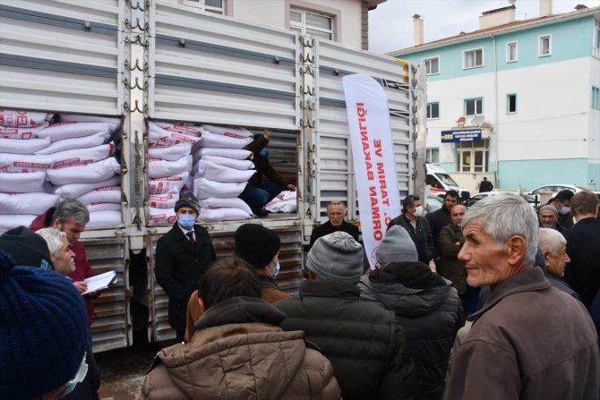 Hüyük'te çiftçilere tohum desteği