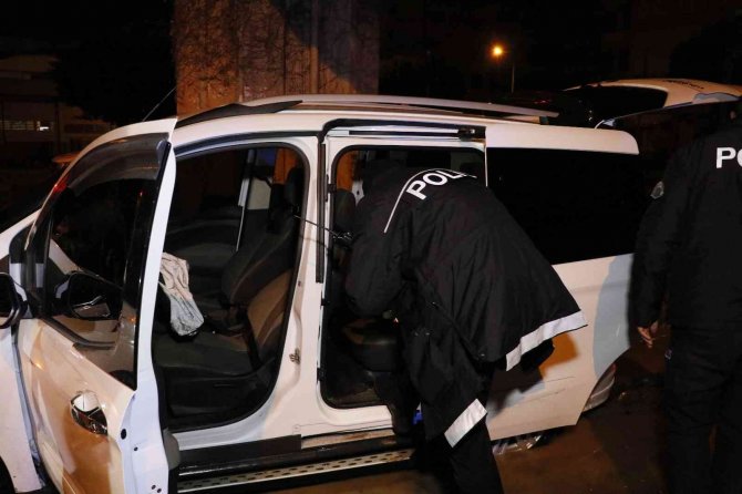 Polisten kaçıp yakalanınca, "Biz polislerimizi seviyoruz" dedi