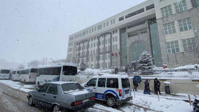 Usulsüz engelli raporu sağlayan 67 şüpheli adliyeye sevk edildi