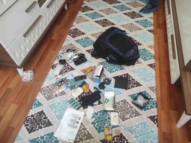 Ehliyet ve SRC sınavlarına özel kopya düzeneği hazırlıyorlarmış