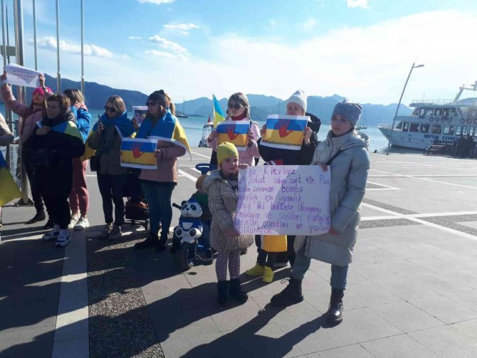 Marmaris’te yaşayan Ukraynalılar Putin’e ’dur’ dediler