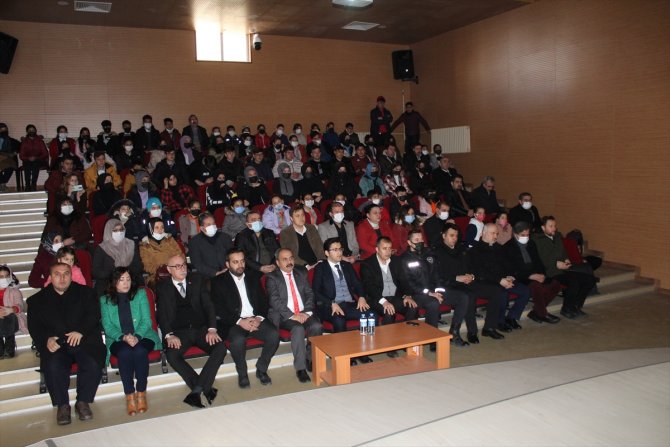 Yunak'ta İstiklal Marşı'nın kabulünün 101. yılını kutlandı