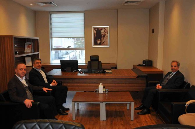 Başkan Akkaya sağlık çalışanlarının Tıp Bayramını kutladı