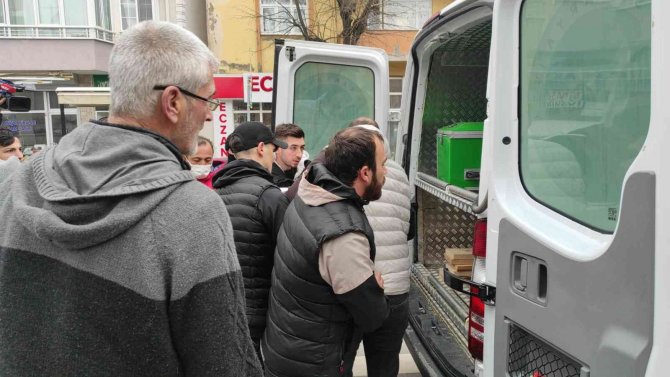 Eşi tarafından vurulan kadın son yolculuğuna uğurlandı