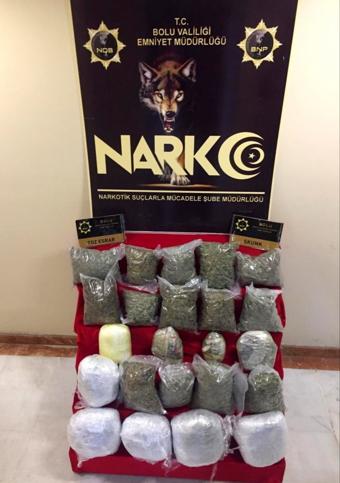 15 kilo uyuşturucuyla yakalandı