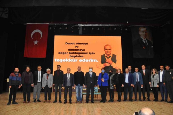 "Akşehir’den Dünya Markası Çıkar" konulu konferans düzenlendi