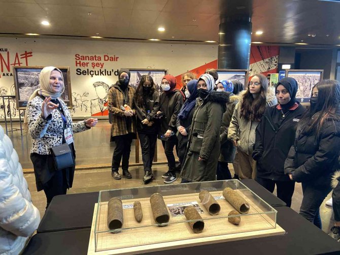 Çanakkale Gezici Sergisi 107 yıl öncesine götürüyor