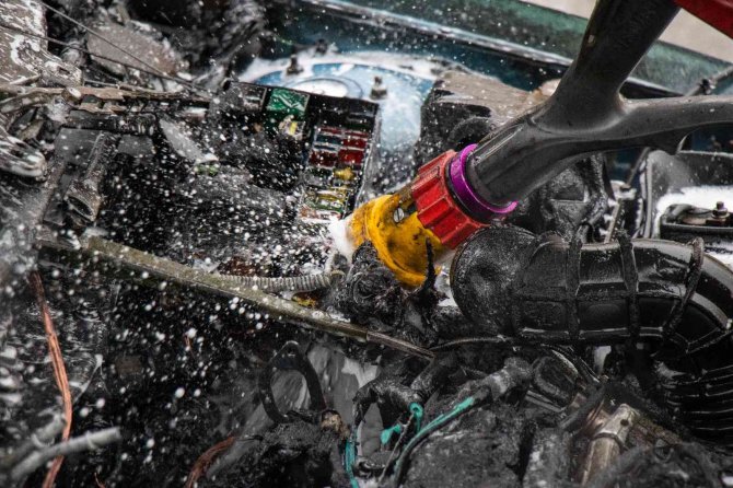 Otomobili küle döndü, ’ihtiyarlamıştı zaten’ dedi