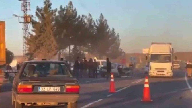 Şanlıurfa’da trafik kazası: 1 ölü, 3 yaralı