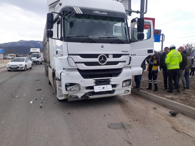 Isparta’da trafik kazası: 2 yaralı