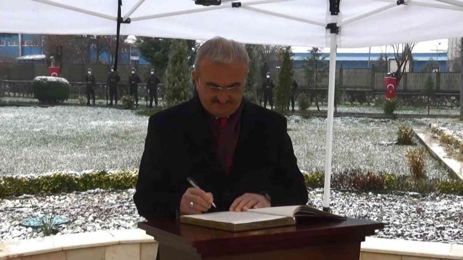 Diyarbakır’da 18 Mart kahramanları anıldı