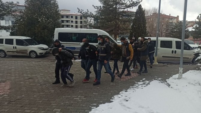 Kuyumcu soygunu zanlıları adliyeye sevk edildi