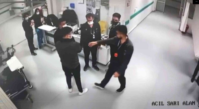 Muğla’da doktorun uzman çavuşu darp ettiği görüntüler kamerada