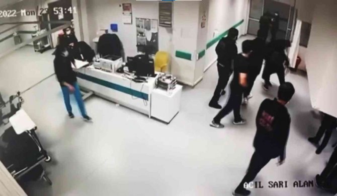 Muğla’da doktorun uzman çavuşu darp ettiği görüntüler kamerada