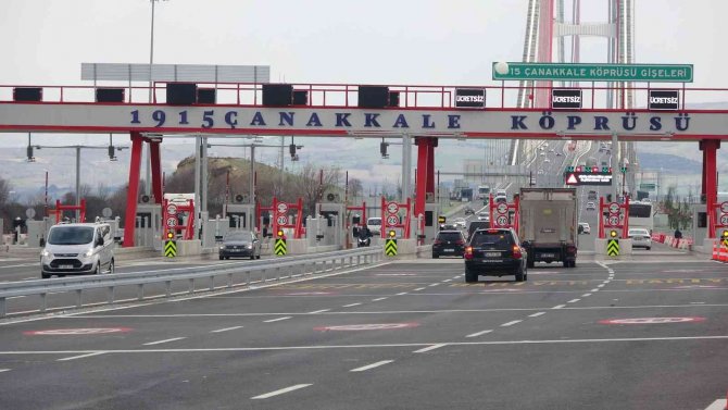 1915 Çanakkale Köprüsü’nde yoğun trafik