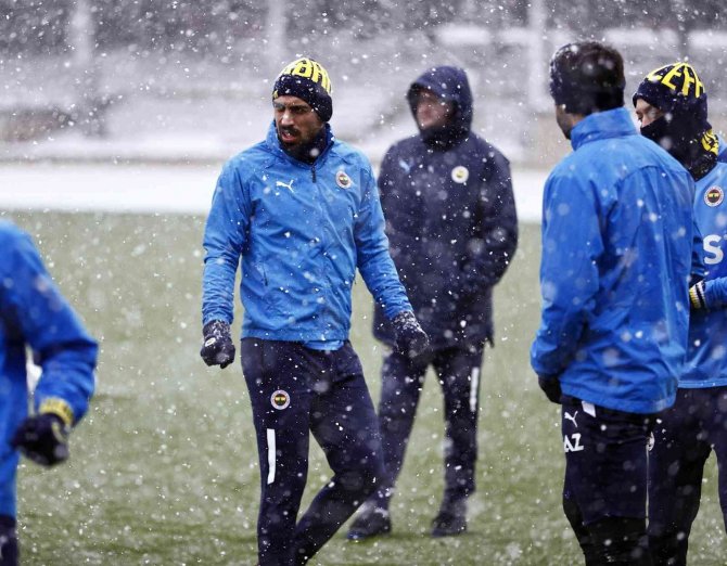 Fenerbahçe, Konyaspor maçı hazırlıklarını tamamladı