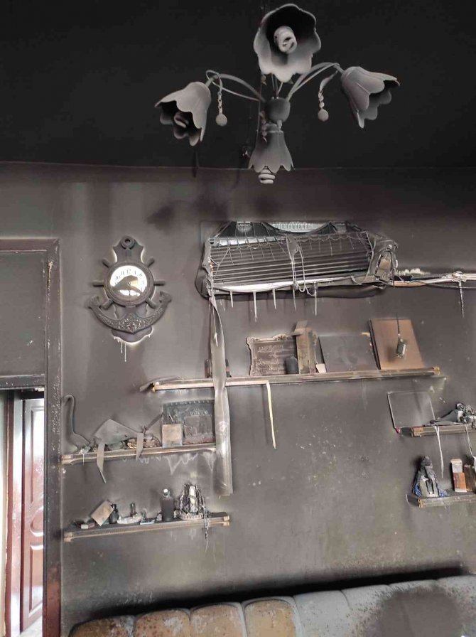 Hatay’da ev yangını korkuttu