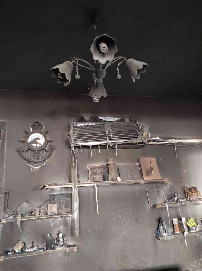 Hatay’da ev yangını korkuttu