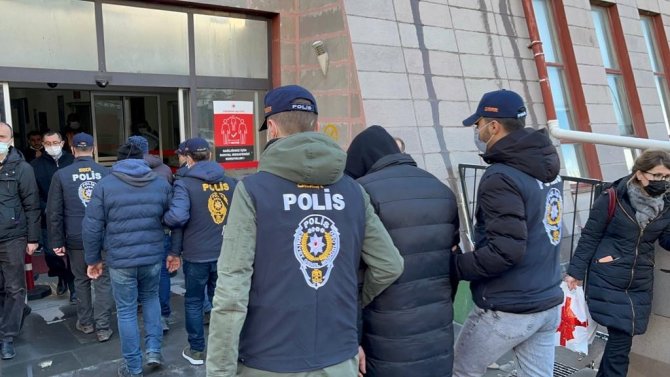 Yasa dışı bahis operasyonunda 4 tutuklama