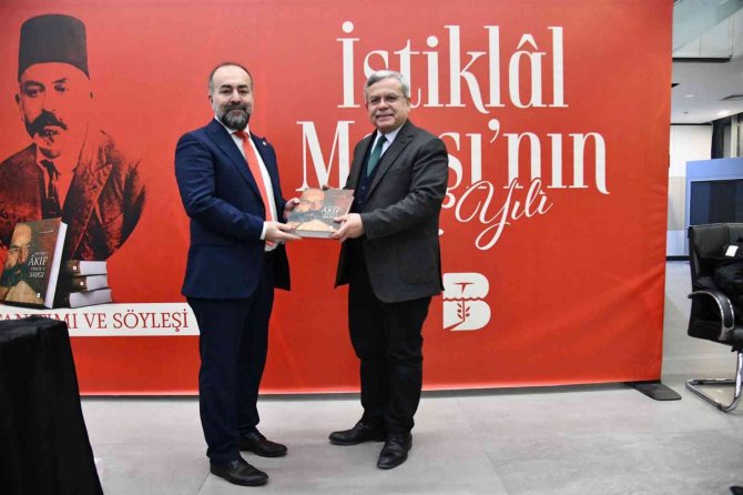 Büyükşehir’den ‘Mehmet Akif Ersoy’a Saygı’ kitabı