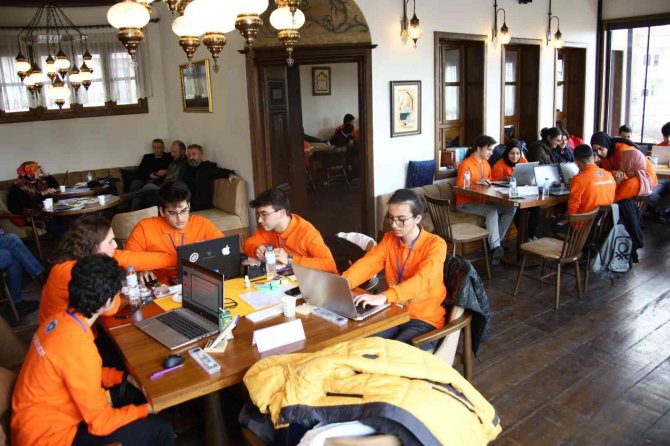 Gençlik hizmetlerini gençler tasarlıyor