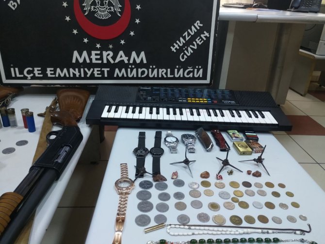 Konya'da flaş hırsızlık! Dede ve babasından kalma 700 bin liralık koleksiyon çalındı