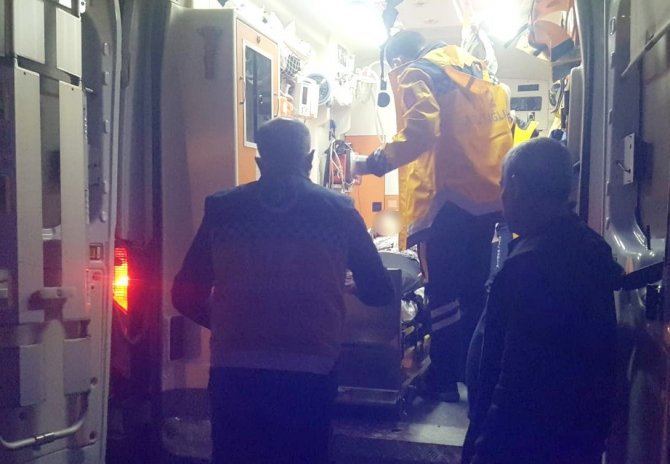 Madde bağımlısı ailesine saldırdı