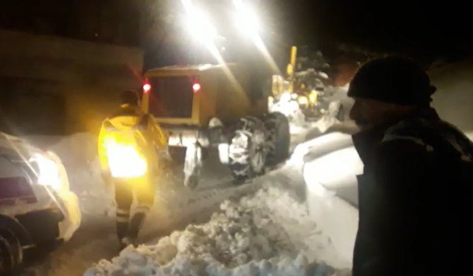 Yaşlı kadının ambulans hassasiyeti duygulandırdı