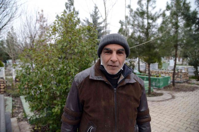 Yeni mobil uygulama ile mezarlıklar kolayca bulunuyor: 45 bin mezarlık fotoğraflandı