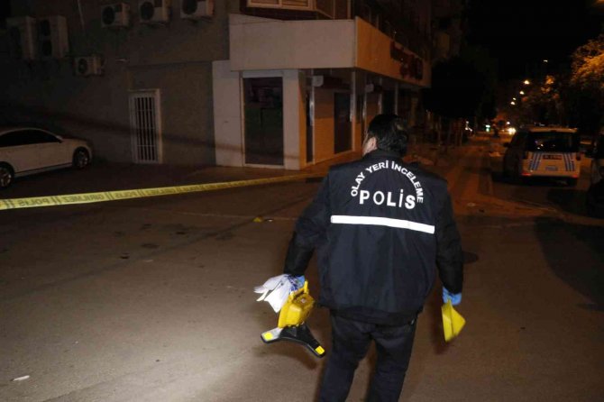 Alacak verecek meselesinde çıkan kavgada silahlar konuştu: 4 yaralı