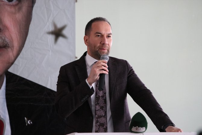 Eski sanayideki kiracılara yeni dükkanları teslim edildi