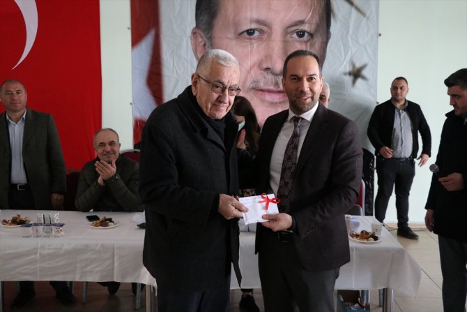 Eski sanayideki kiracılara yeni dükkanları teslim edildi