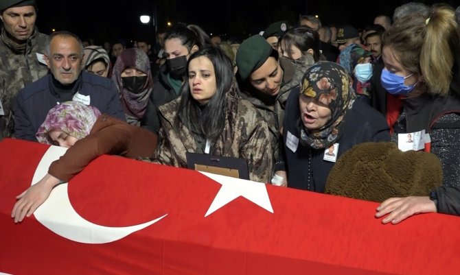 Bingöl şehitleri memleketlerine uğurlandı