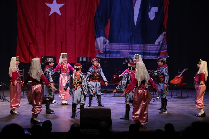 Büyükşehir Belediyesi Aşık Veysel’i unutmadı