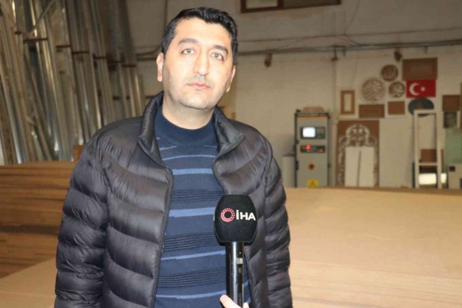 Hem eğitim alıyor hem de para kazanıyorlar