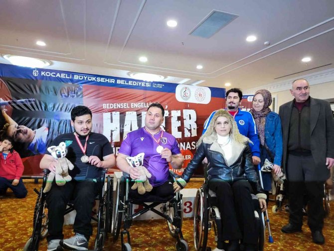 Meram Belediyespor’dan halterde 6 madalya