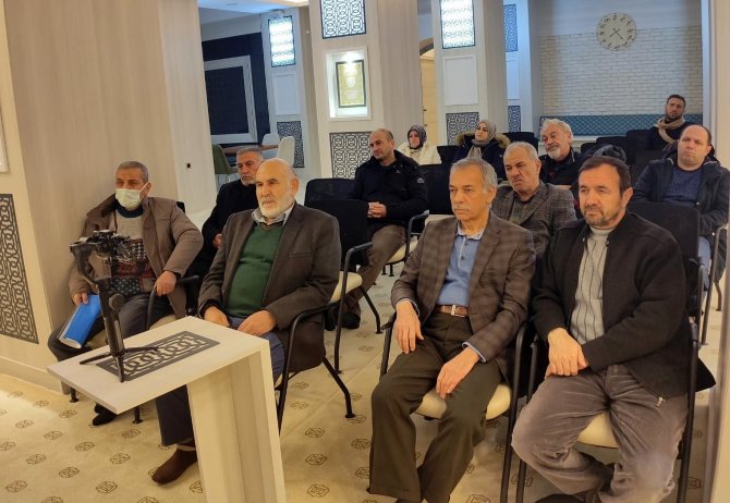 Prof. Dr. Parlak: “İstiklal Marşımız tevhit sembolüdür”