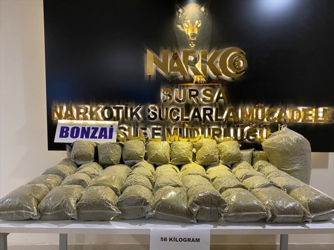 Uyuşturucu operasyonunda 63 zanlı tutuklandı